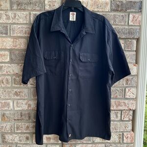 🍒💣 Dickies black work style shirt
